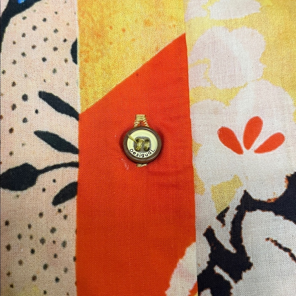 Desigual bright colored cropped Floral Shirt size small - Picture 2 of 4